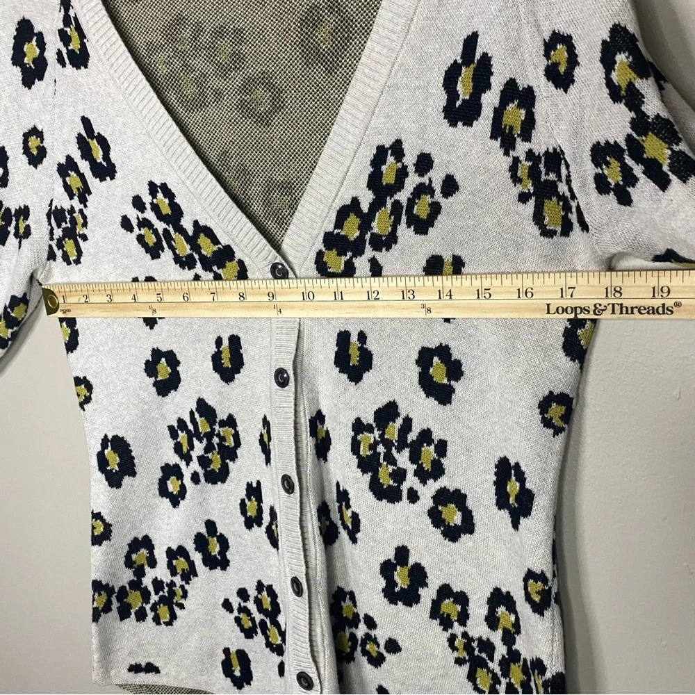 CAbi Kiki‎ Cardigan leopard animal print size small neutral - Picture 6 of 10